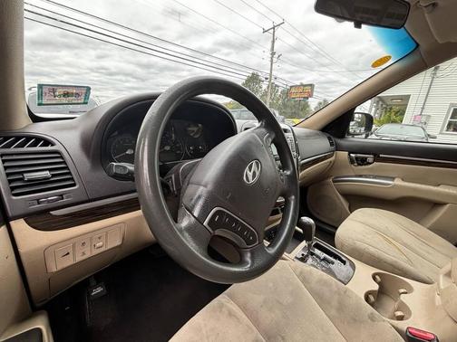 2012 Hyundai SANTA FE GLS