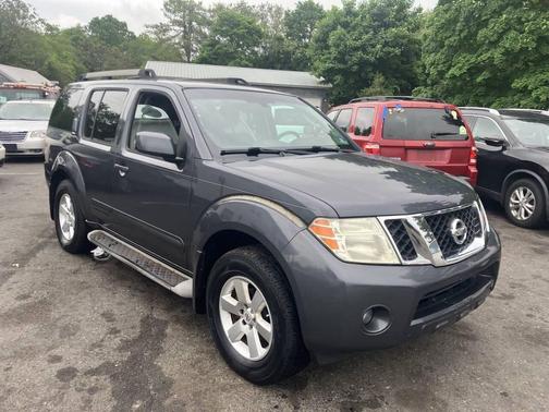 Dark Gray 2011 Nissan Pathfinder SV