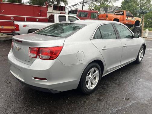 2015 Chevrolet Malibu 1LS