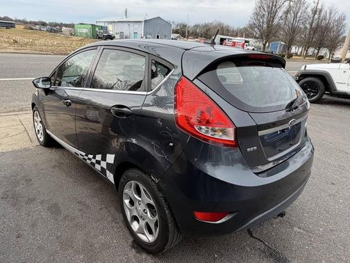2011 Ford Fiesta SES