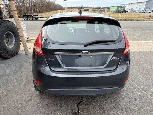 2011 Ford Fiesta SES