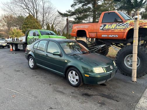 1999 Volkswagen Jetta New GL