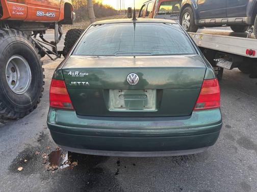 1999 Volkswagen Jetta New GL