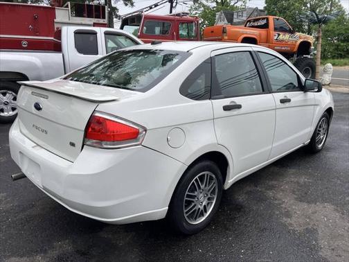 2010 Ford Focus SE