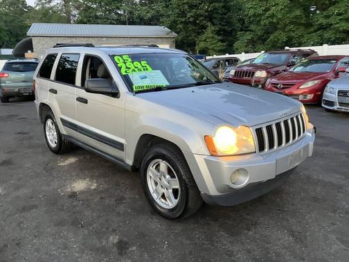 2005 Jeep Grand Cherokee Laredo