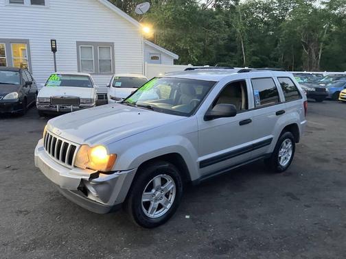 2005 Jeep Grand Cherokee Laredo