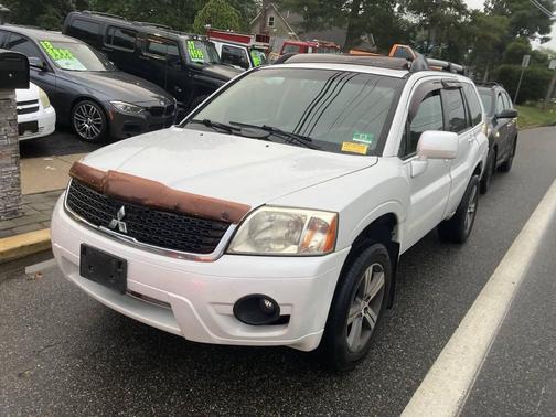 2011 Mitsubishi Endeavor SE