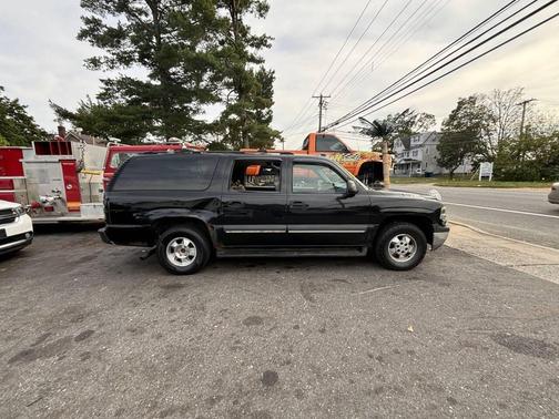 2003 Chevrolet Suburban 1500 LS