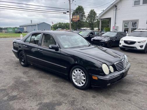 2000 Mercedes-Benz E-Class E 320 4dr Sedan