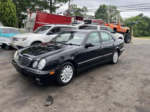 2000 Mercedes-Benz E-Class E 320 4dr Sedan