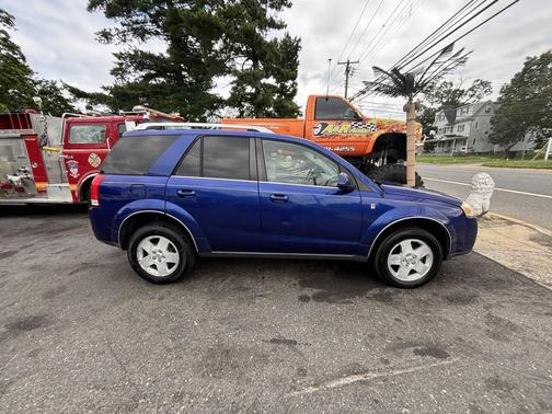 2006 Saturn Vue Base