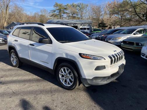 2016 Jeep Cherokee Sport