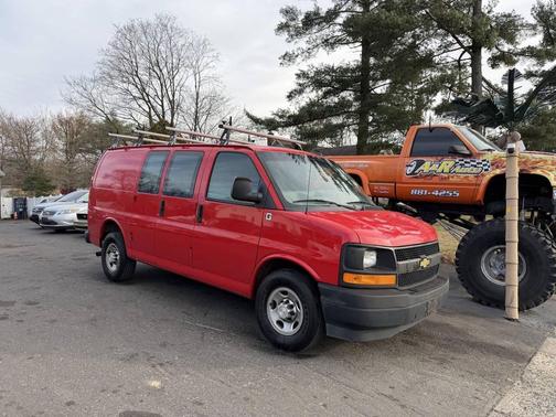 2017 Chevrolet Express 2500 Work Van