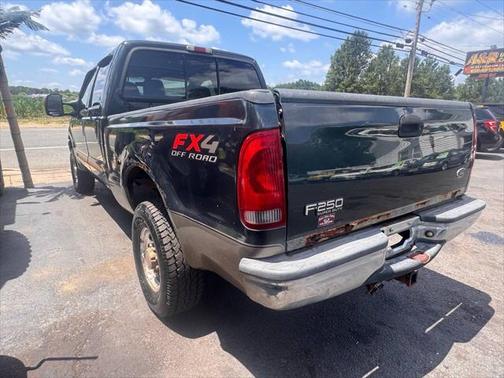 2004 Ford F-250 Lariat