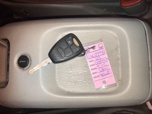 Blue 2007 Chrysler Town & Country Touring