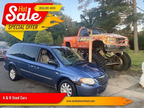 Blue 2007 Chrysler Town & Country Touring