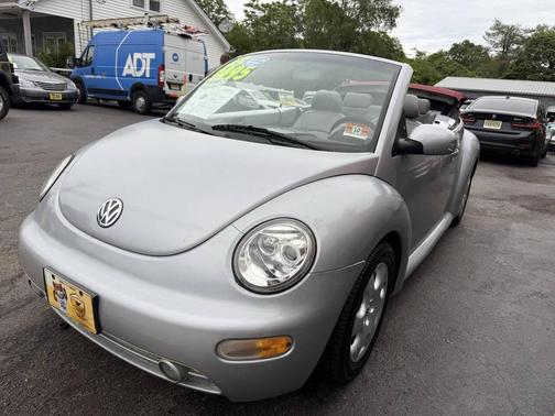 2003 Volkswagen New Beetle GLS
