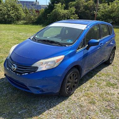 Blue 2016 Nissan Versa Note SV