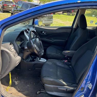 Blue 2016 Nissan Versa Note SV