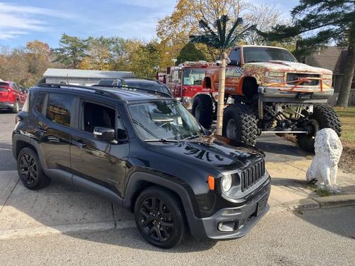 2017 Jeep Renegade Altitude
