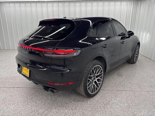 Black 2019 Porsche Macan S