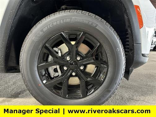 2024 Jeep Grand Cherokee L Laredo