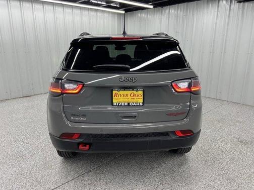 2023 Jeep Compass Trailhawk
