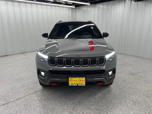 2023 Jeep Compass Trailhawk