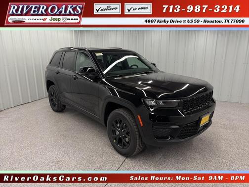 2025 Jeep Grand Cherokee Laredo