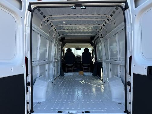2025 RAM ProMaster 2500 High Roof