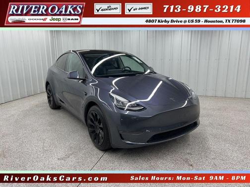 Gray 2023 Tesla Model Y Long Range