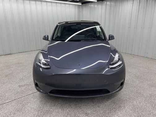 Gray 2023 Tesla Model Y Long Range
