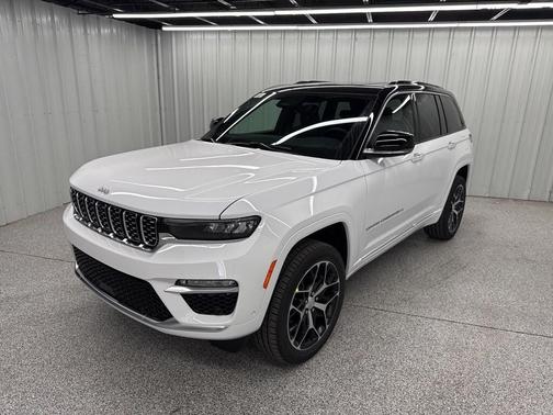 2025 Jeep Grand Cherokee Summit