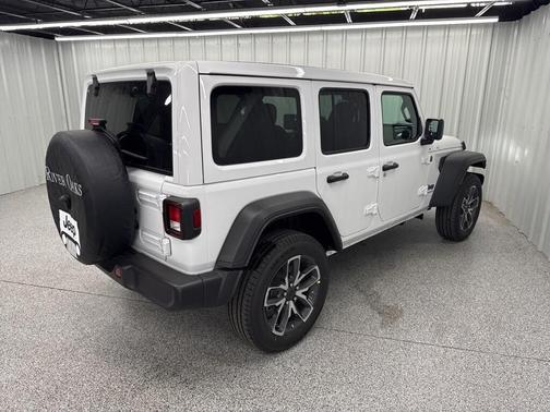 2025 Jeep Wrangler 4xe Sport