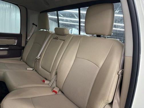 Pearl White 2017 RAM 1500 Laramie