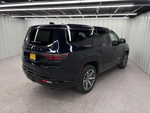 2025 Jeep Wagoneer Series II