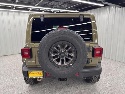 2025 Jeep Wrangler Rubicon 392