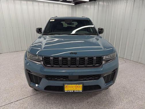 Steel Blue 2026 Jeep Grand Cherokee Limited