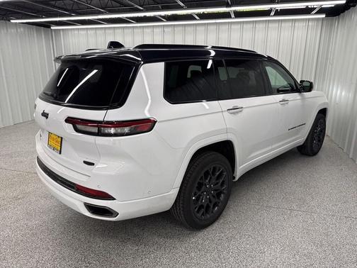 2025 Jeep Grand Cherokee L Summit