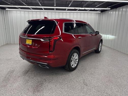 2024 Cadillac XT6 Luxury FWD