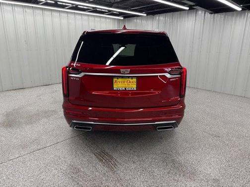 2024 Cadillac XT6 Luxury FWD