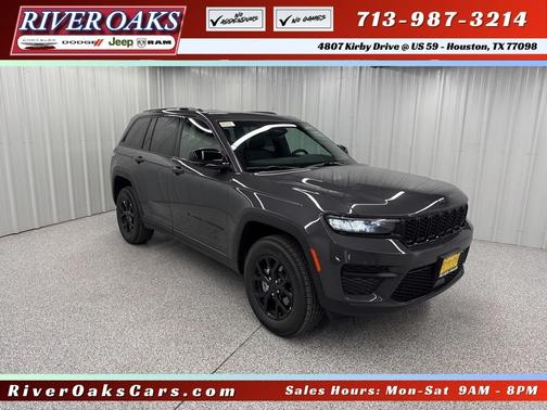 2025 Jeep Grand Cherokee Laredo