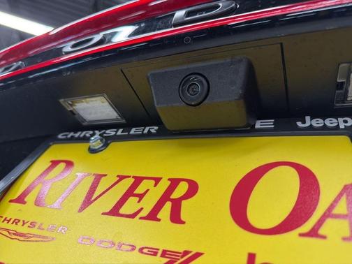 DB Black Crystal Clearcoat 2026 Dodge Durango GT HEMI V8