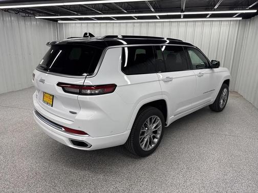 2025 Jeep Grand Cherokee L Summit