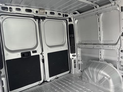 2025 RAM ProMaster 1500 Low Roof