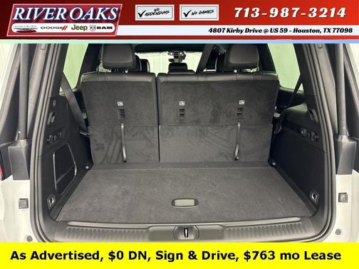 2025 Jeep Wagoneer Base