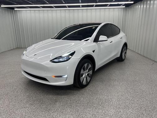 2024 Tesla Model Y Long Range