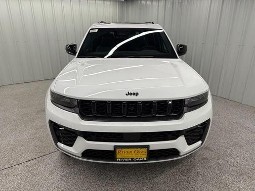 Bright White Clearcoat 2026 Jeep Grand Cherokee L Limited