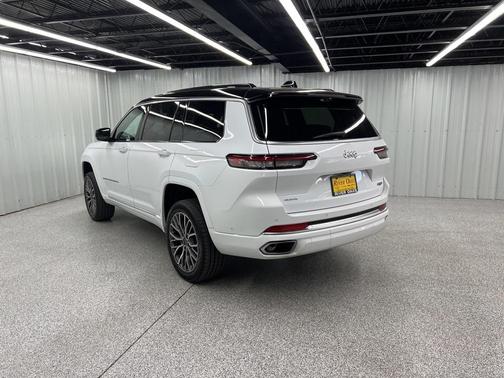 2024 Jeep Grand Cherokee L Summit