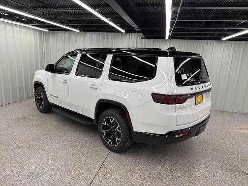 2025 Jeep Wagoneer Series II